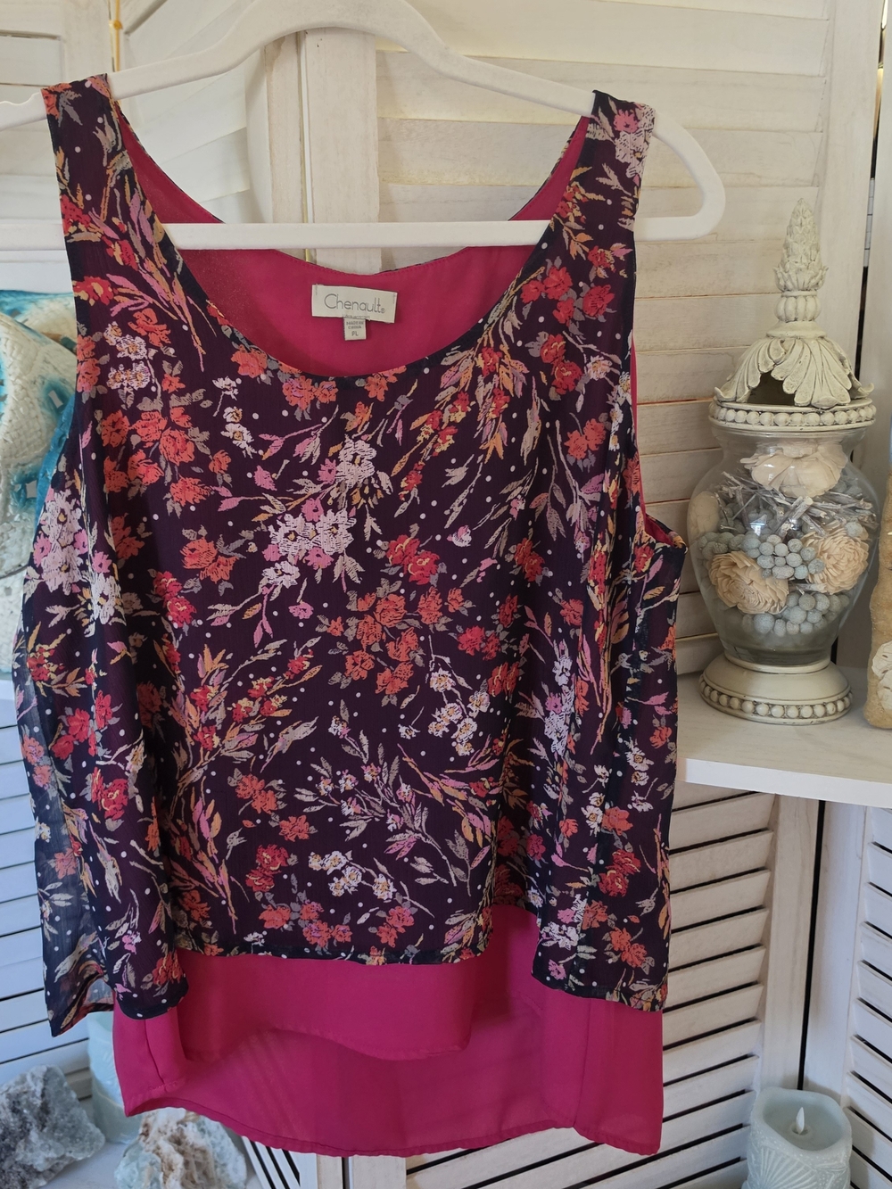 Chenault Plum Floral Sleeveless Camisole with Pink Hem